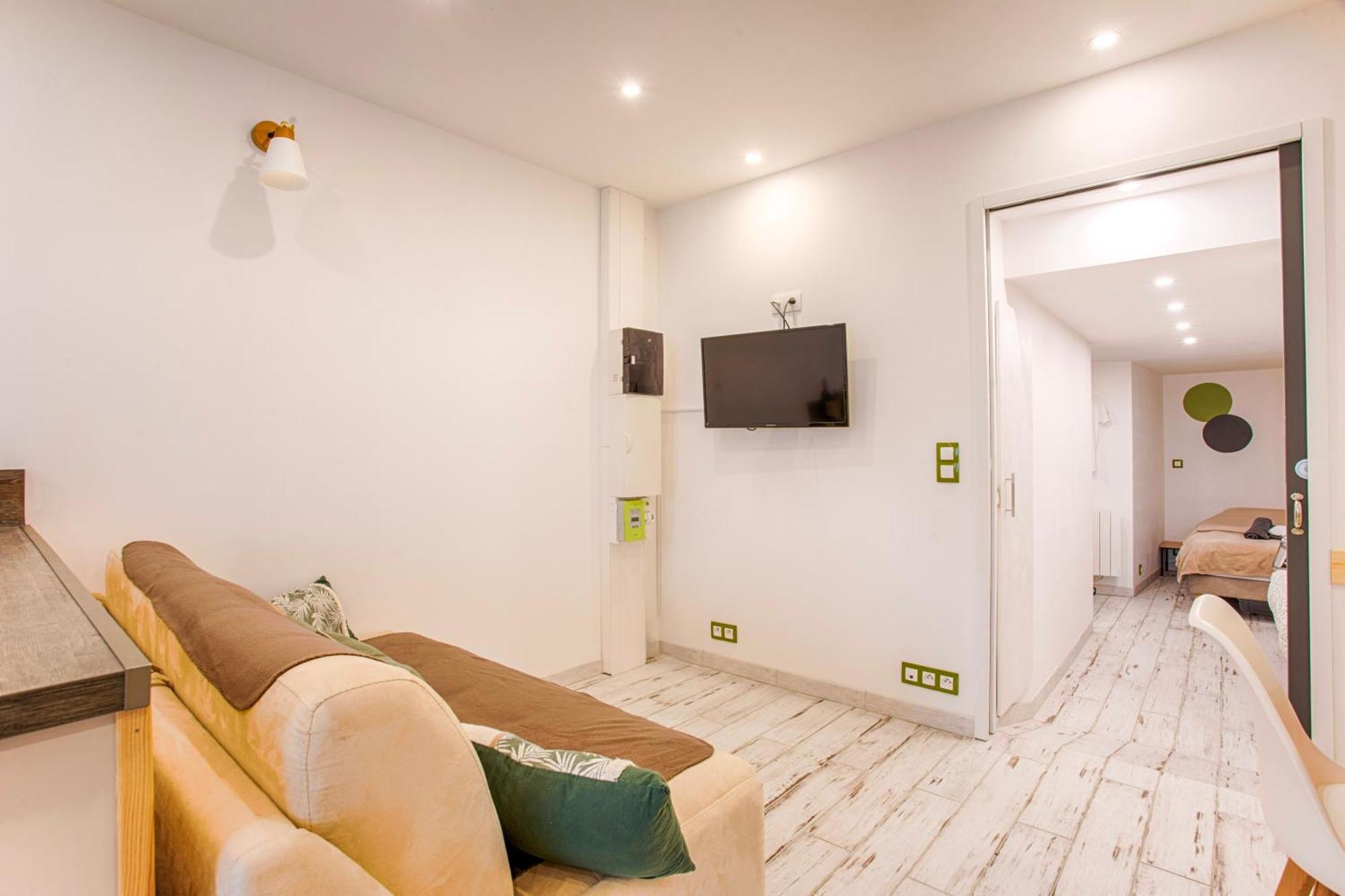 Le Mont'Aide - Bayeux - 3 Lits - Accessible Pmr Apartment Saint-Martin-des-Entrees Ngoại thất bức ảnh
